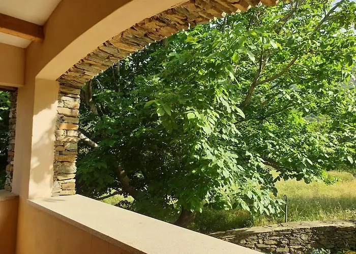 Cap Corse - - Maison De Charme 6 Personnes Nyaraló Sisco